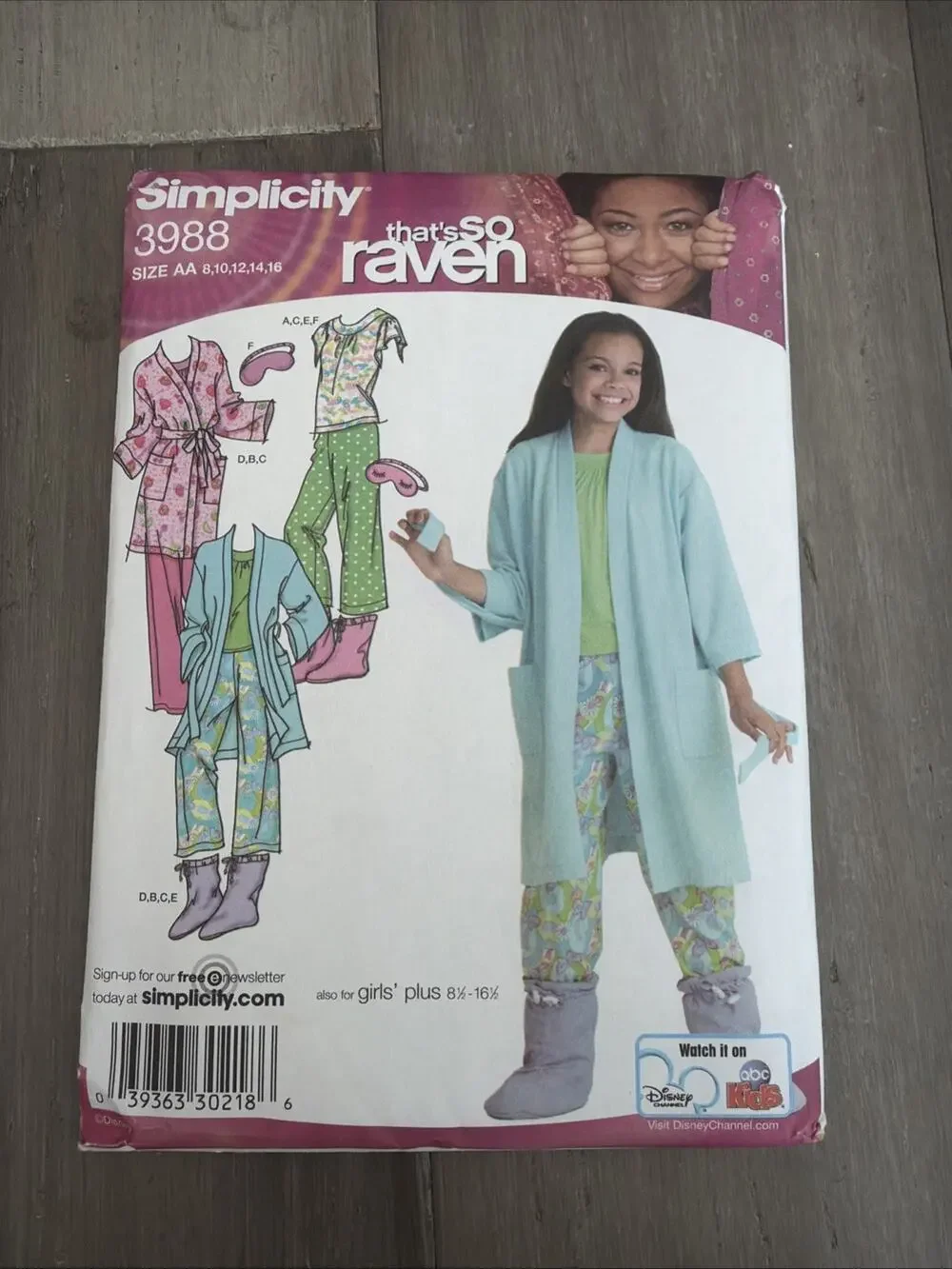 Simplicity 3988 Disney That’s So Raven girls clothing pattern size AA 8-16 Sewin